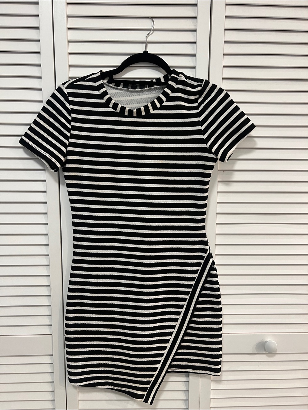 Black and White Striped Short Sleeve Mini Dress